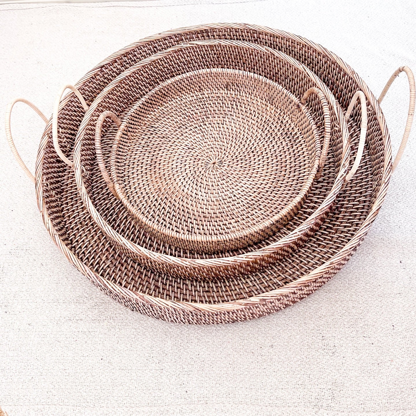 Spring Hills Tray