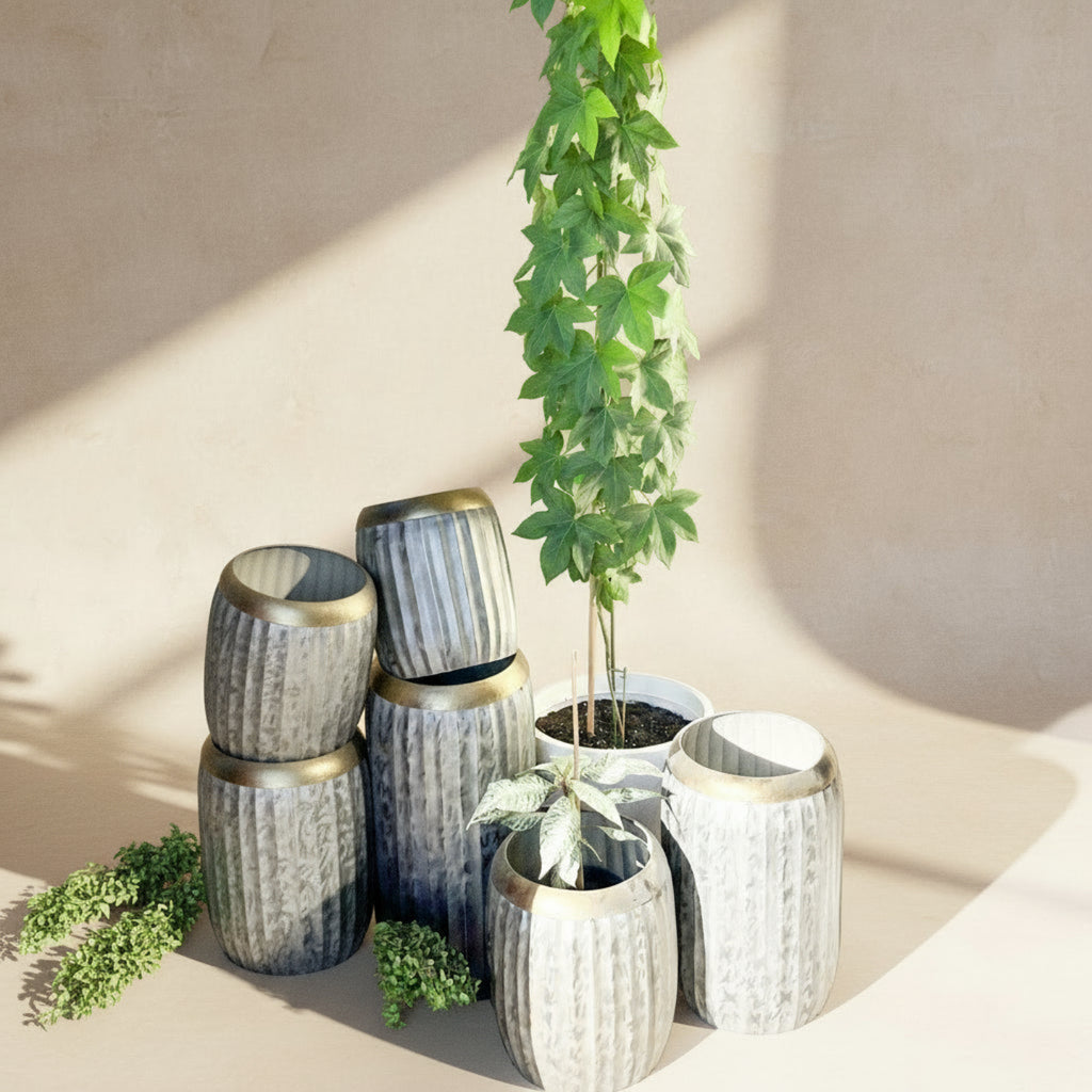 Black Horse Metal Planters